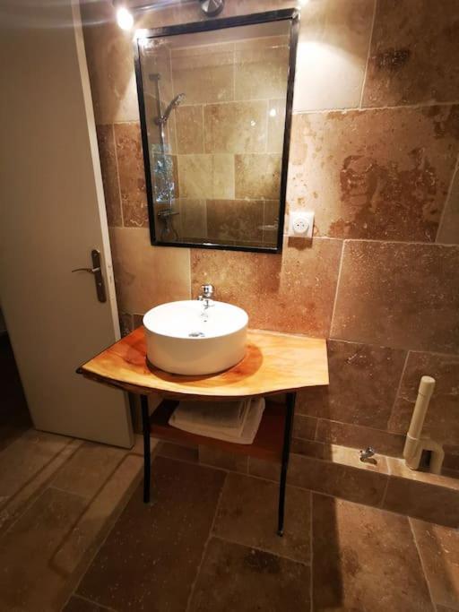 Nid Douillet A Quelques Pas De La Gare. Lejlighed Carcassonne Eksteriør billede
